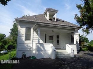 842 S Blackjack Rd, Galena, IL 61036