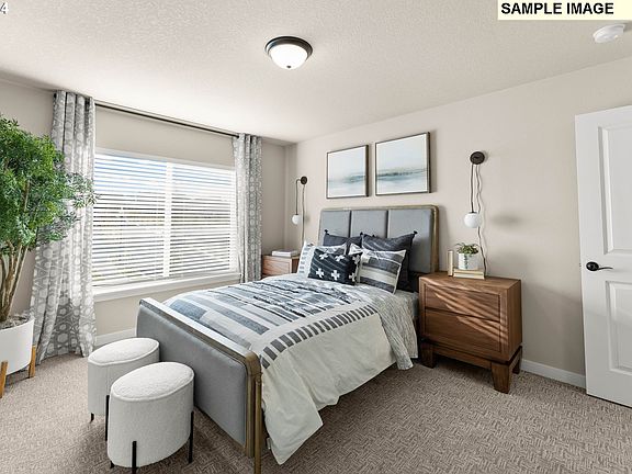 4th image of 18401 NE 43rd Pl Lot 195