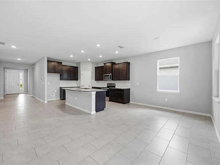 5719 Woodland Sage Dr — Photo 10