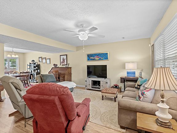 4th image of 7100 Porcher Dr. #A