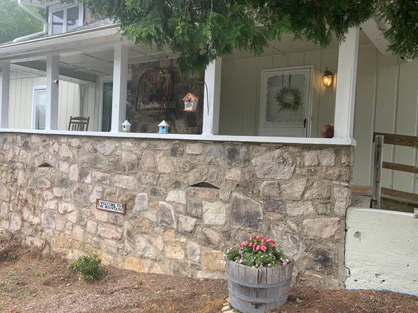 (undisclosed Address), Beech Mountain, NC 28604