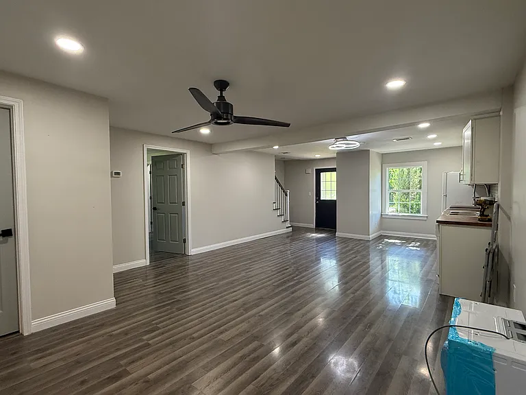 308 Anderson Ave — Photo 8