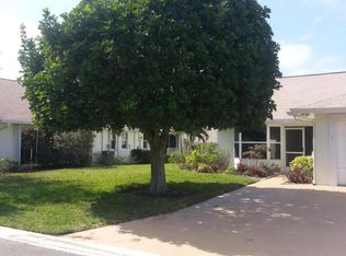 10936 SE Stonehill Ln, Hobe Sound, FL 33455