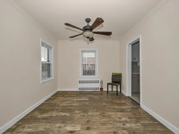 180-14 69th Avenue image 4 of 22