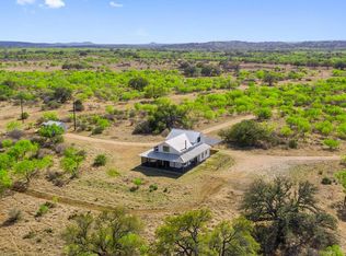 1466 Lynn Hardin Rd, Round Mountain, TX 78663