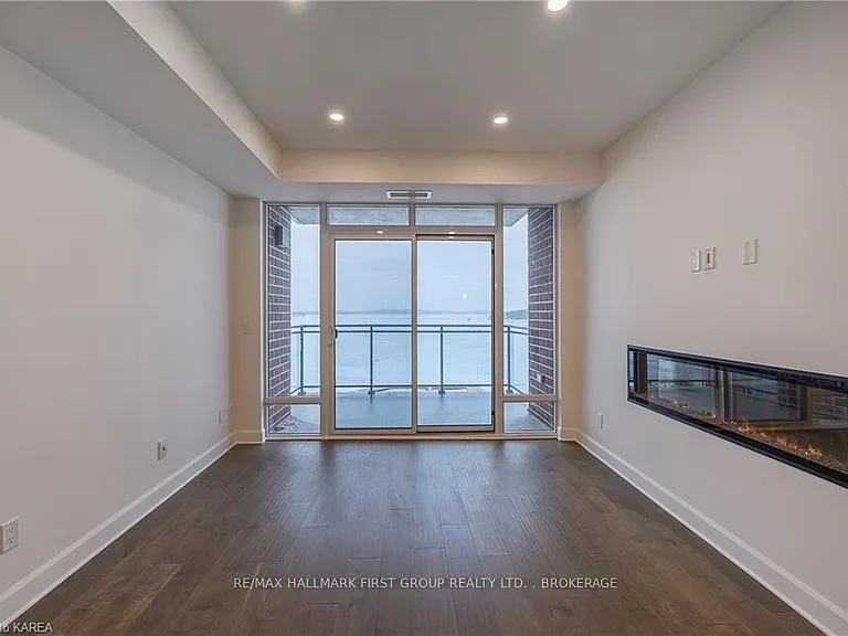 129 A South St #508 — Photo 15