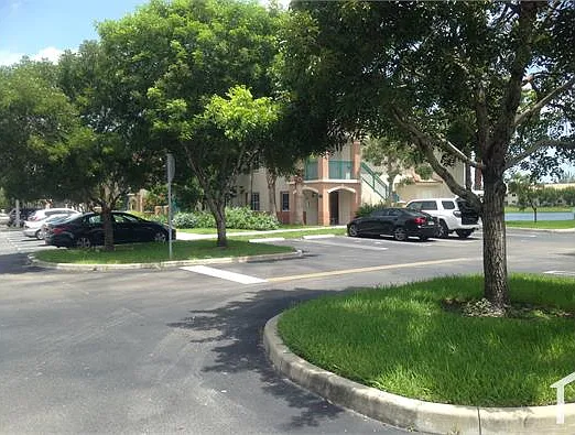 1250 SE 29th St #106 — Photo 9