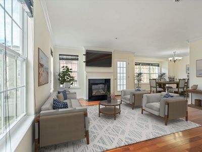 26 Marina Dr, Bayonne, NJ, 07002