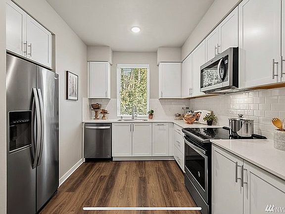 2nd image of 2002 101st Ave SE #3