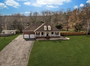 1958 Spencer Mill Rd, Burns, TN 37029