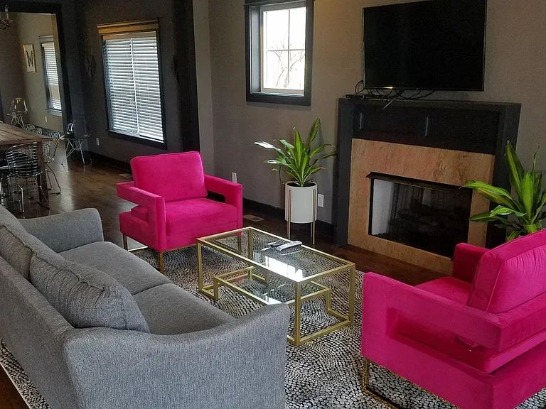 1703 Hillside Ave — Photo 1