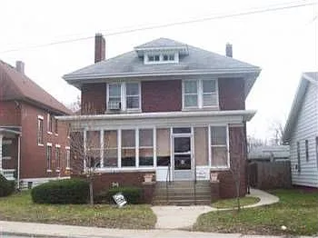 1719 E Michigan Blvd photo 1
