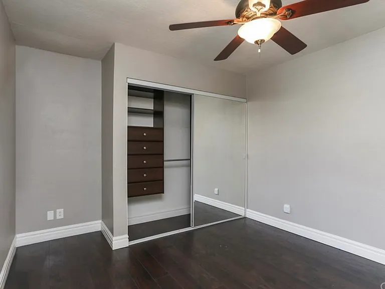 21372 Brookhurst St #B — Photo 5
