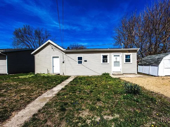 212 Shideler St, West College Corner, IN 47003