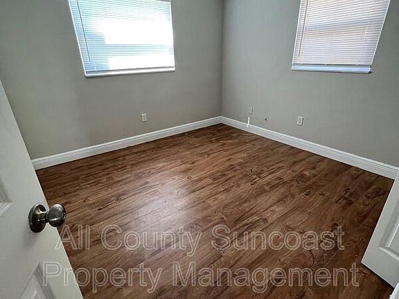 3rd image of 1819 Massachusetts Ave NE