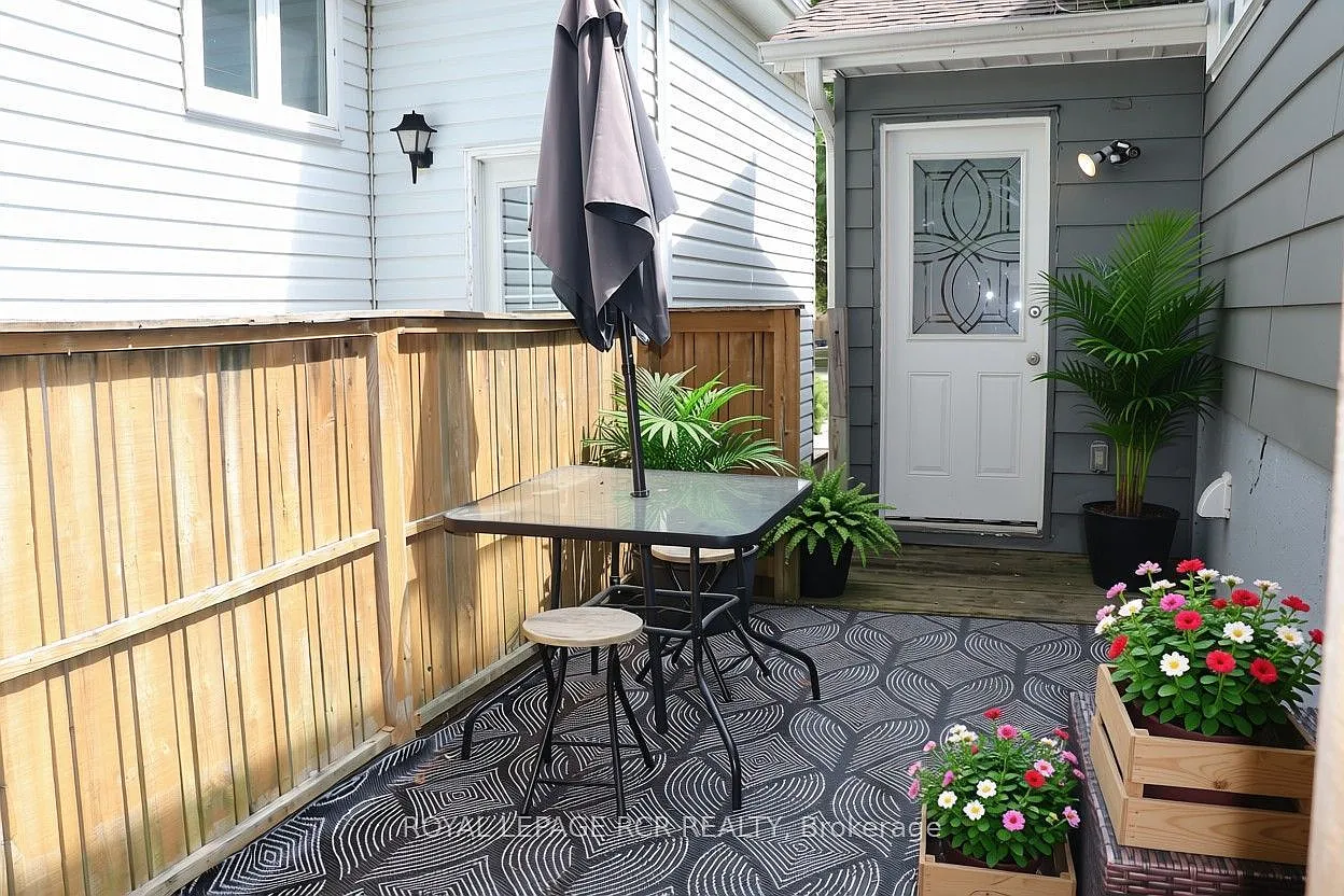 1 bed, $1,700 — Photo 2