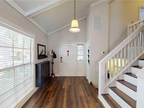 4th image of 2608 W Wyoming Ave