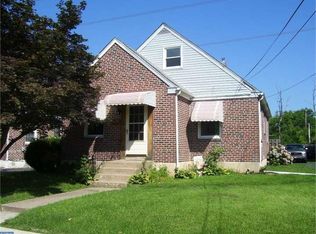 443 Hillcrest Ave, Glenolden, PA 19036