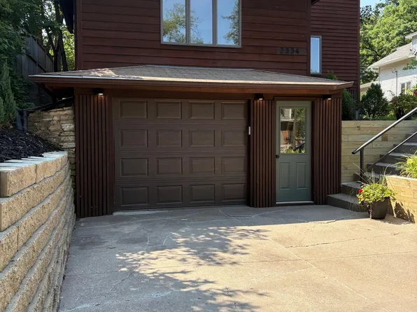 2334 Doswell Ave, Saint Paul, MN 55108