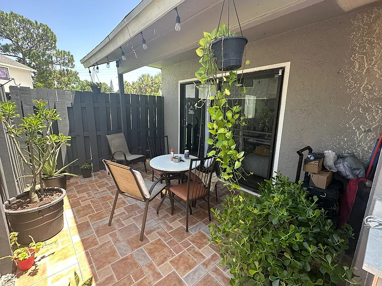 3801 Inlet Cir — Photo 23