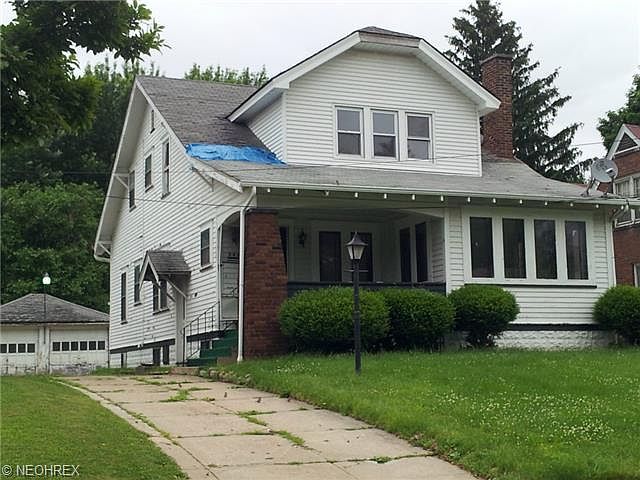 1st image of 242 Clarencedale Ave