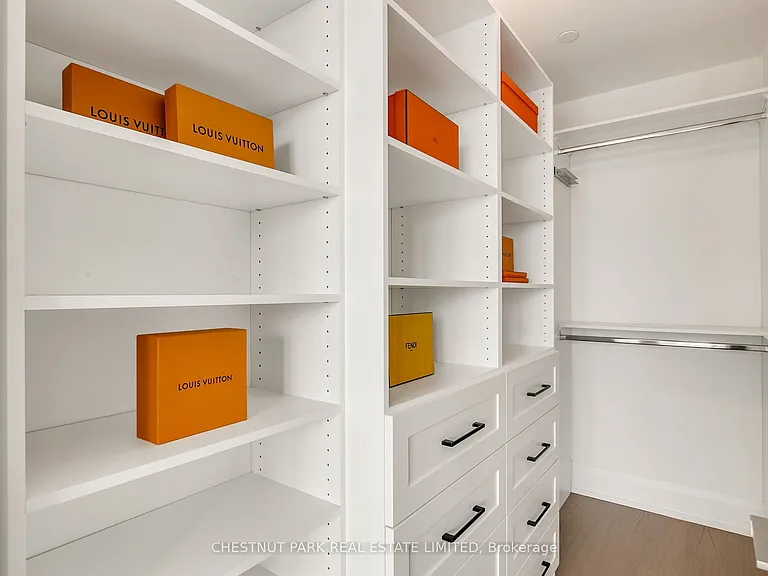 1700 Avenue Rd #Penthouse 706 — Photo 25