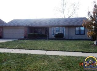 5839 SW 27th Ter, Topeka, KS 66614