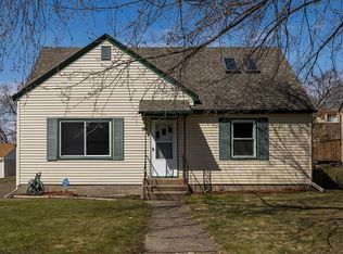 1215 Lark Ave, Saint Paul, MN 55109