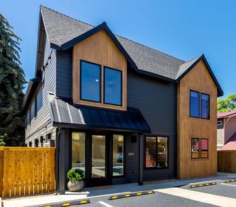 127 NW Broadway St, Bend, OR, 97703