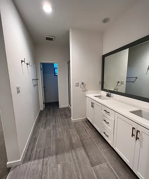 4240 Horvath St #105 — Photo 16