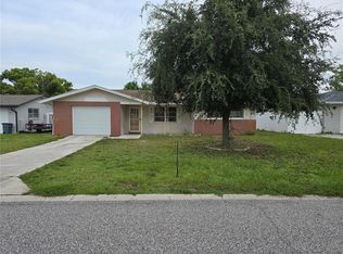 7605 Briarwood Dr, Port Richey, FL 34668