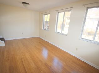 2807 Lincoln Way APT 12, McKeesport, PA 15131