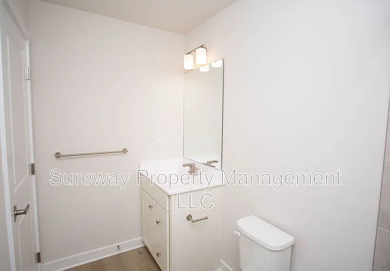 8 Foxwood Dr — Photo 31