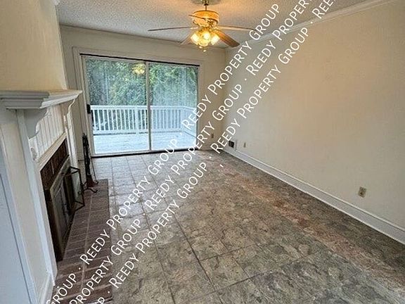 4th image of 925 Brentwood Dr