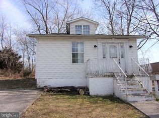 6102 Victoria Ave, Pennsauken, NJ 08109