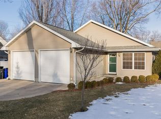 924 26th St SE, Cedar Rapids, IA 52403