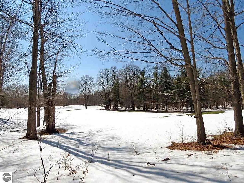 1st image of 34 Woodspath Way Unit -34