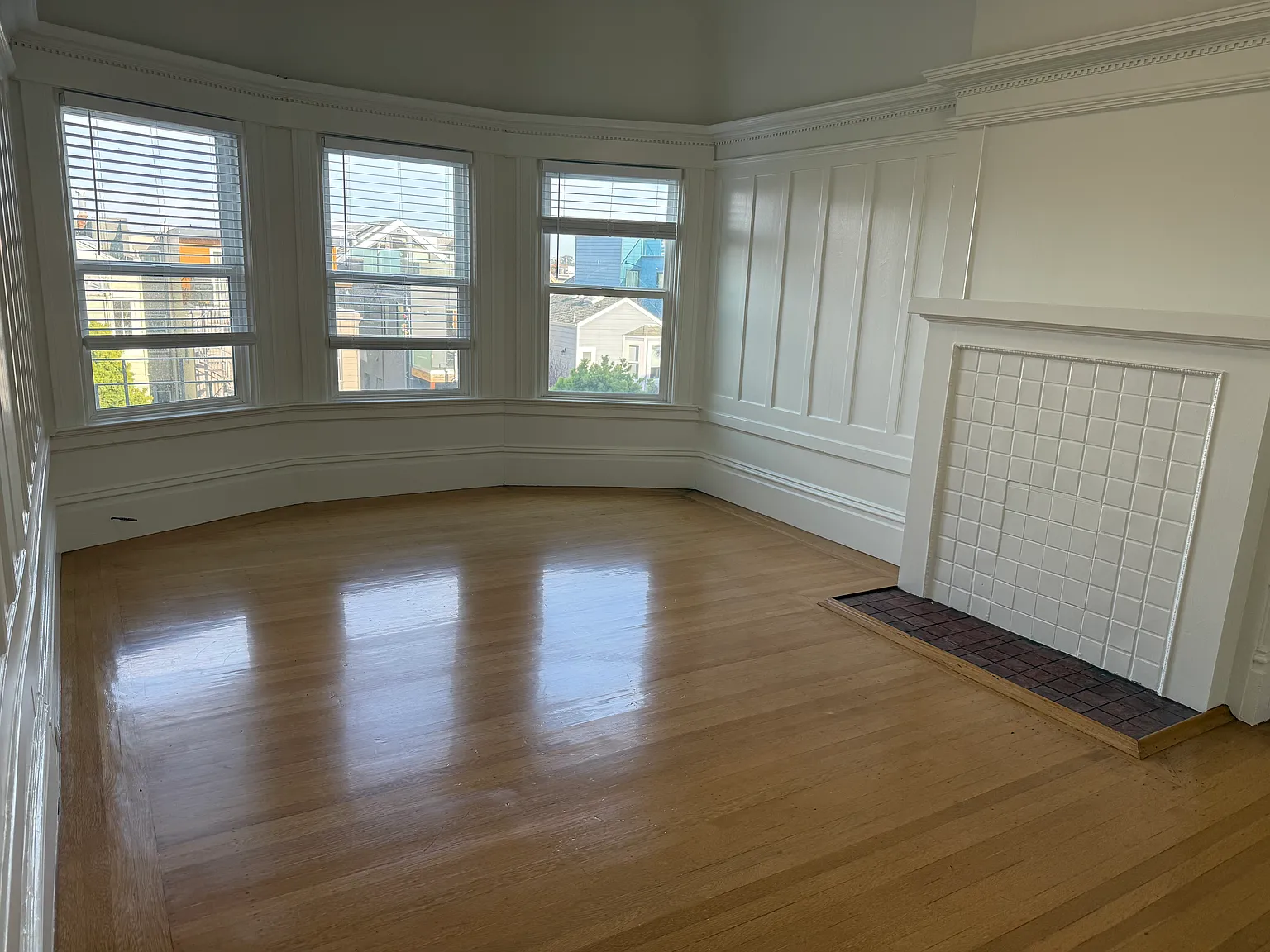 1 bed, $4,750 — Photo 1