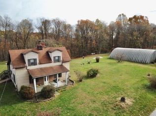 256 Woodland Rd, Daisytown, PA 15427