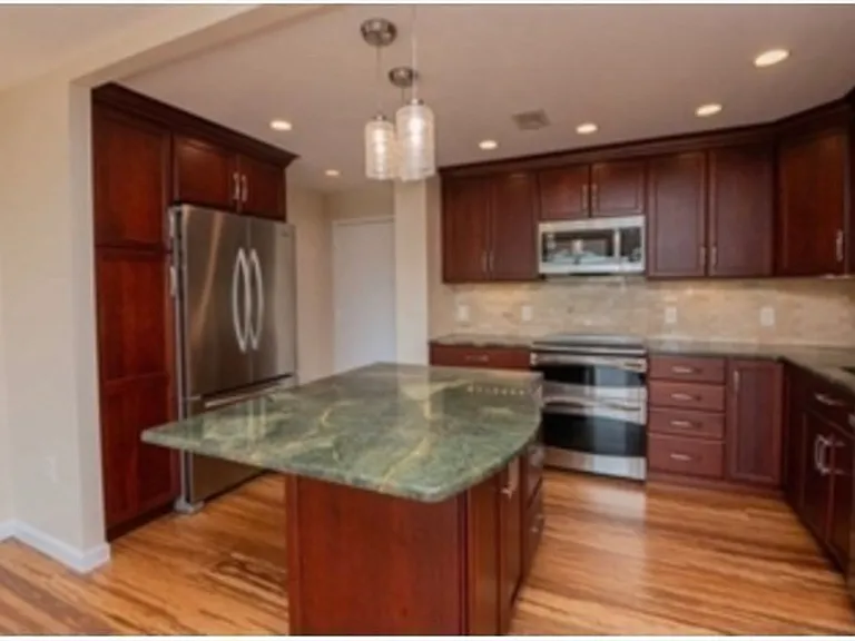 1002 Paradise Rd #PHH — Photo 3