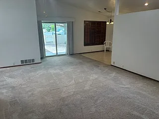 10600 Towne Park Dr NE — Photo 7