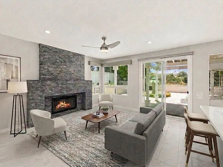 1068 Pacific Hill St — Photo 18