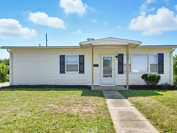 202 Fenwick Dr, New Carlisle, OH 45344