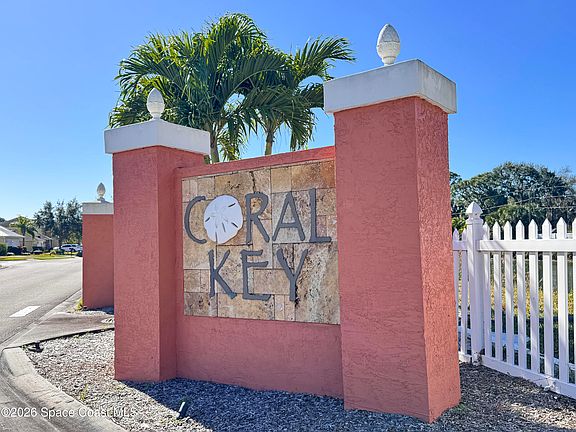 2nd image of 220 Grouper Cir SE