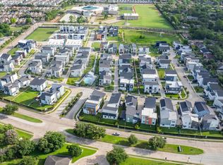 9805 Hope Harbor Ln, Houston, TX 77080