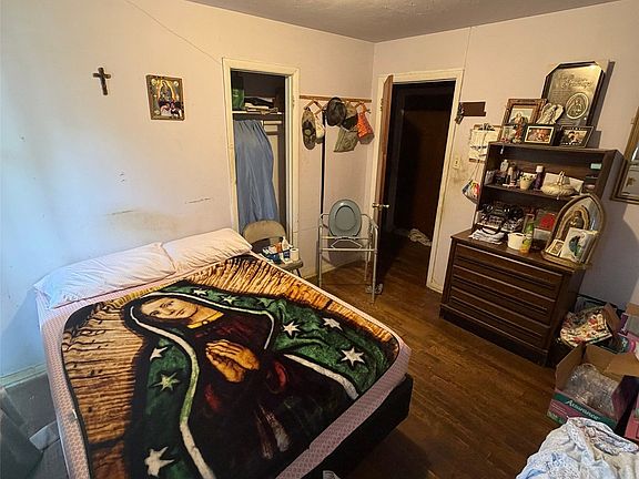 4th image of 4145 Daniel Ln