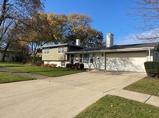 206 E Frederick St, Arlington Heights, IL 60004