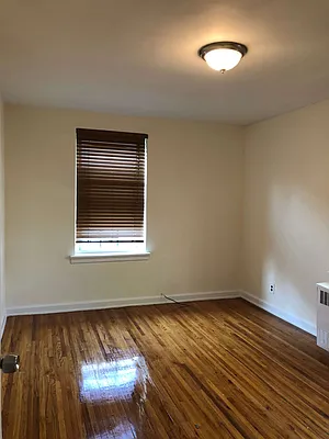 Rented by New Age Realty Group | media 2