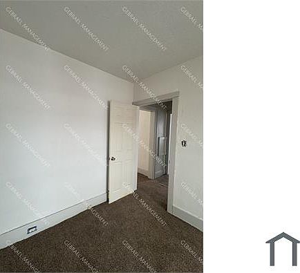 5th image of 423 S 15th St