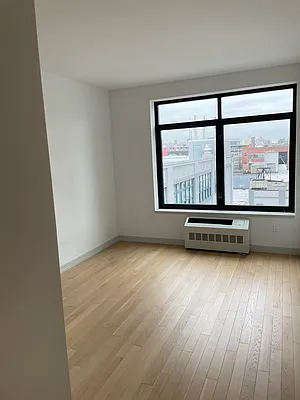 Rented by Modern Spaces | media 17